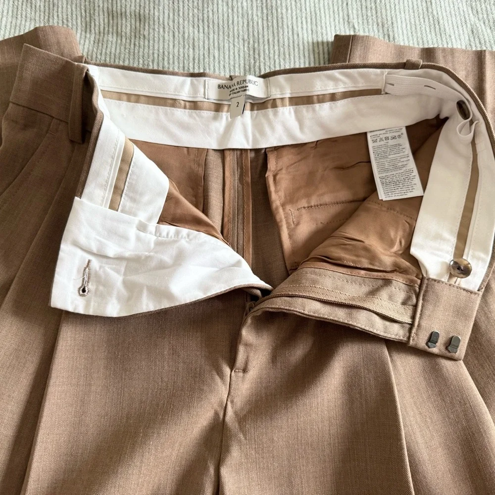 Banana Republic Siena Wide-Leg Italian Wool Pants - Camel - Size: 2 - Like New! - Picture 9 of 11